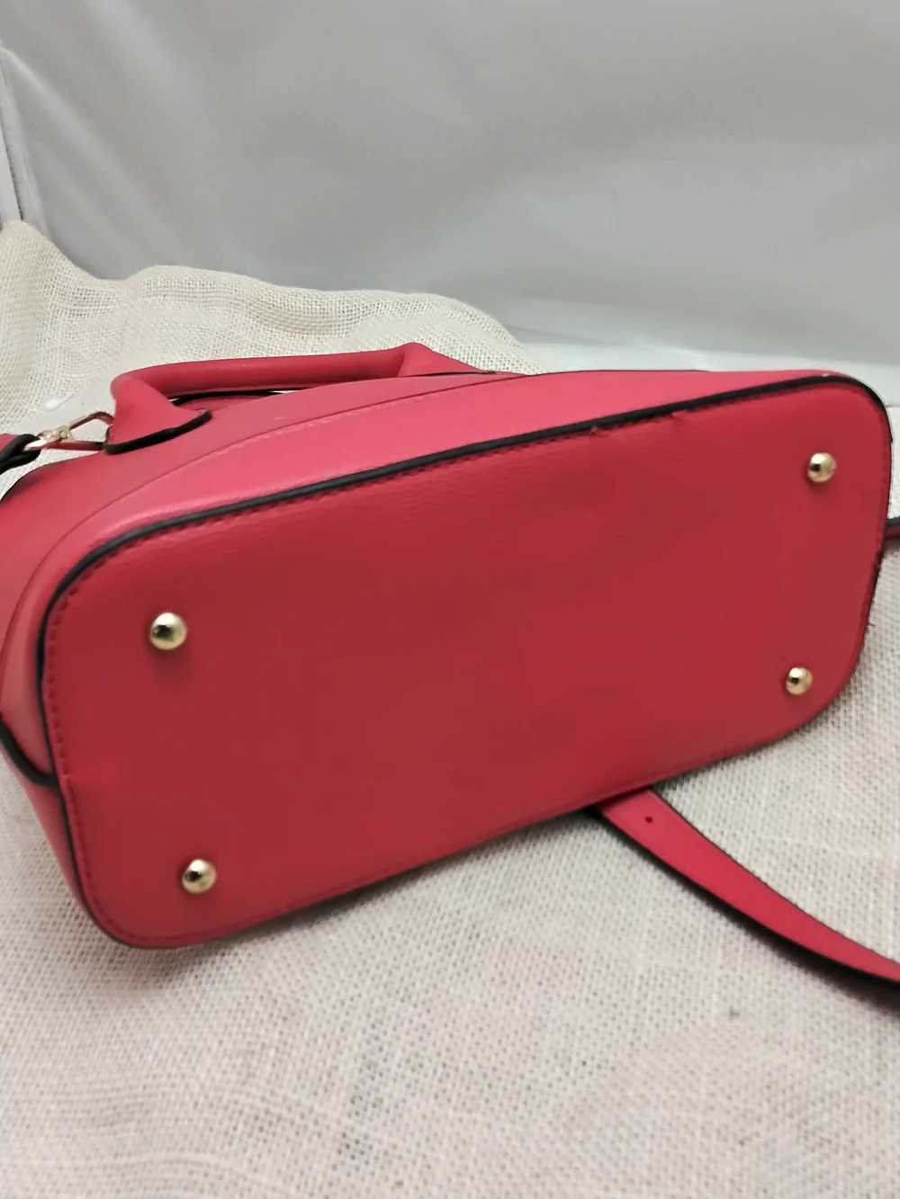 Isabelle elegant red